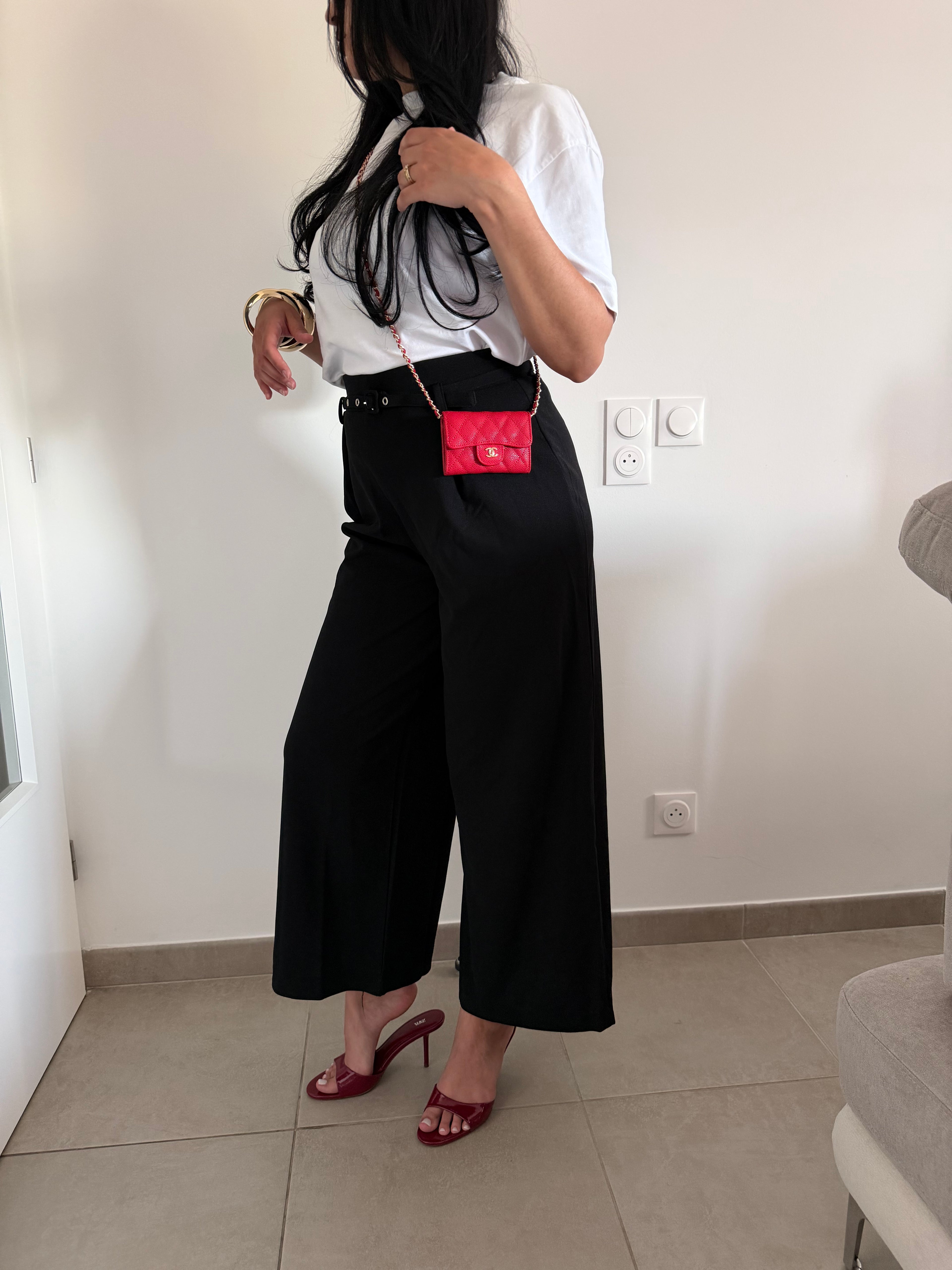 ADEYA – Pantalon large fluide noir à pinces