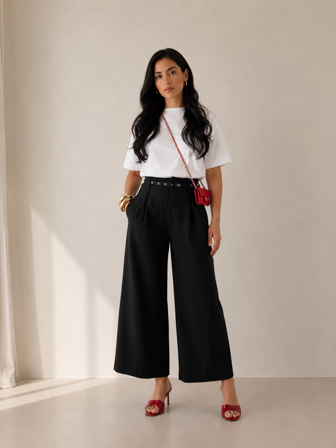ADEYA – Pantalon large fluide noir à pinces